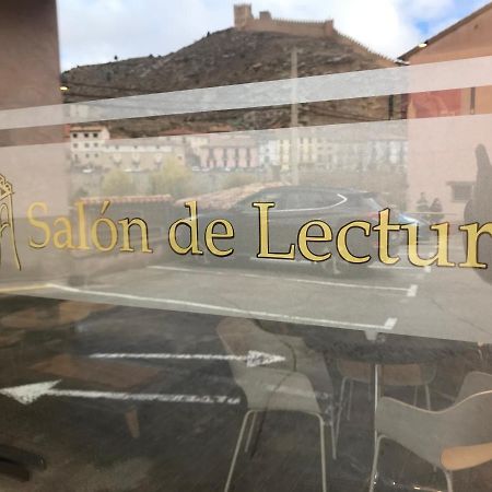 Hotel Dona Blanca Albarracín Eksteriør bilde
