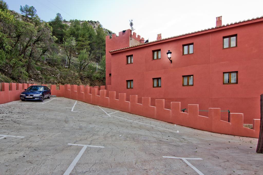 Hotel Dona Blanca Albarracín Eksteriør bilde