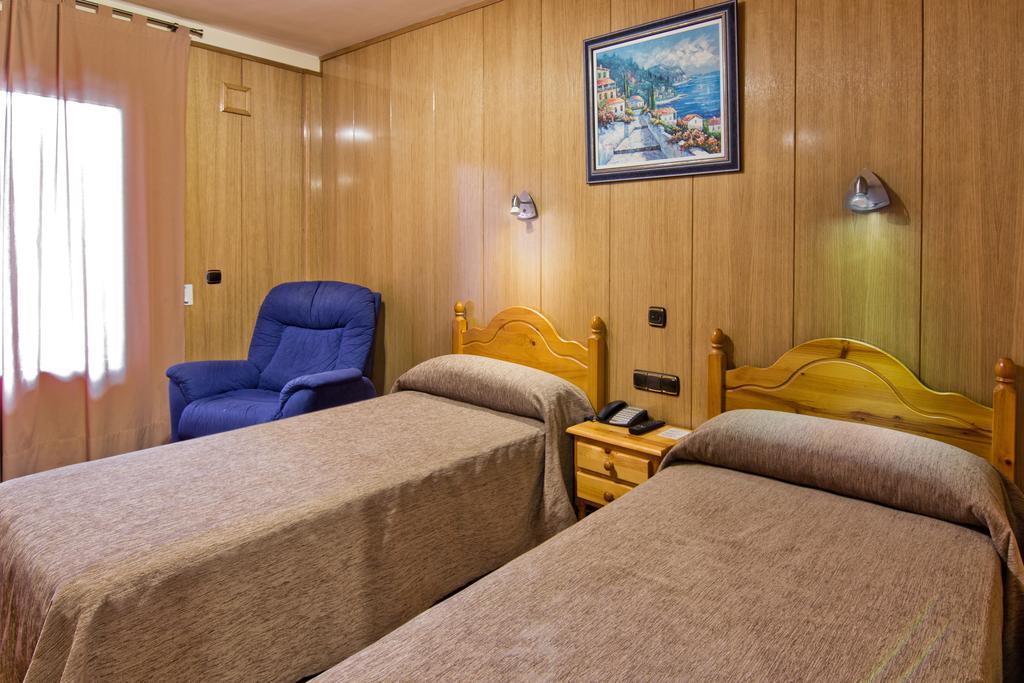 Hotel Dona Blanca Albarracín Rom bilde