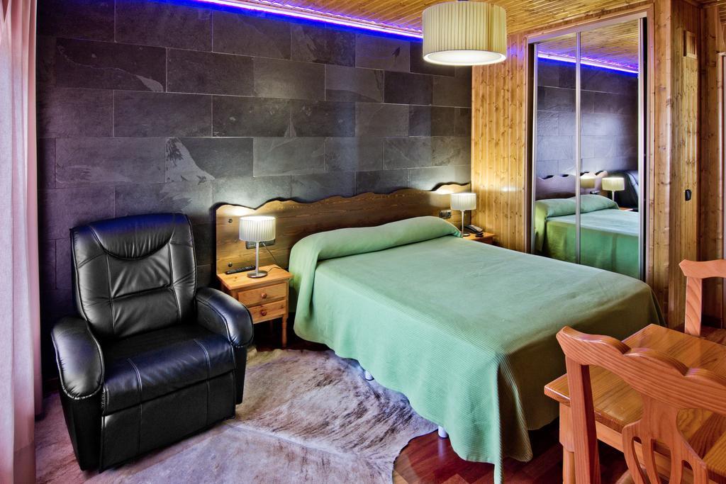 Hotel Dona Blanca Albarracín Rom bilde