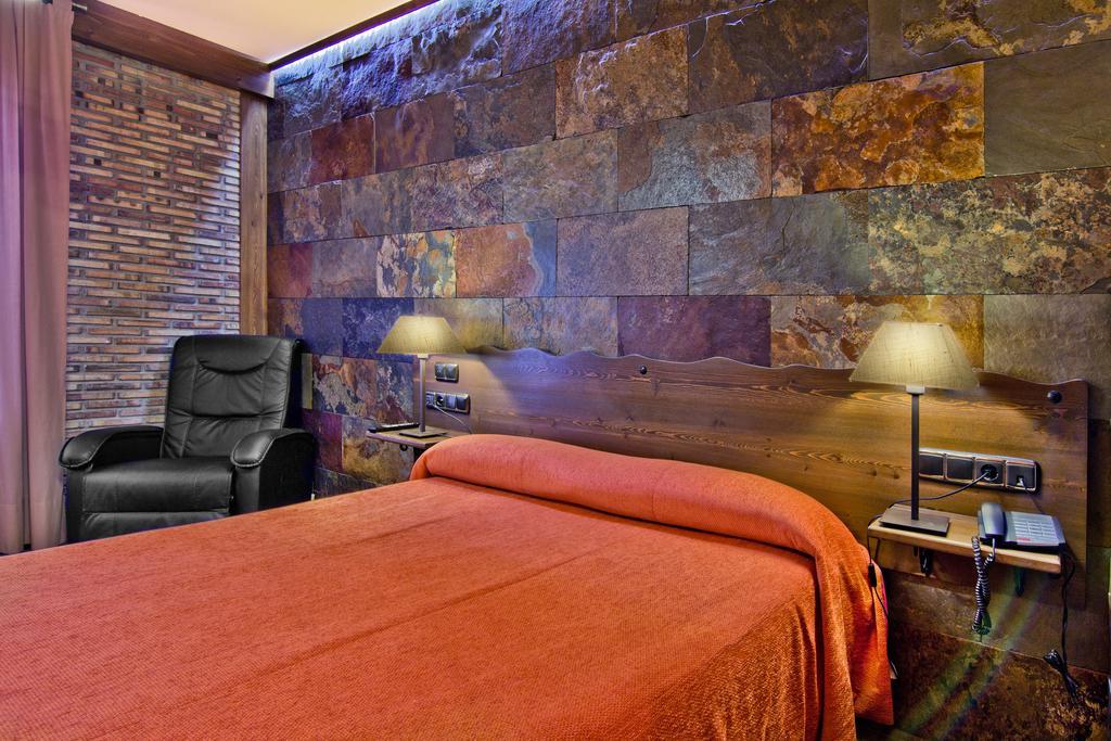 Hotel Dona Blanca Albarracín Rom bilde