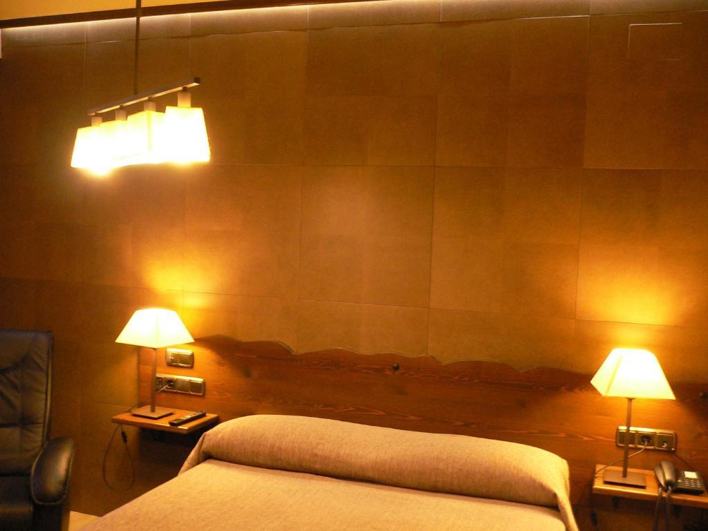 Hotel Dona Blanca Albarracín Rom bilde